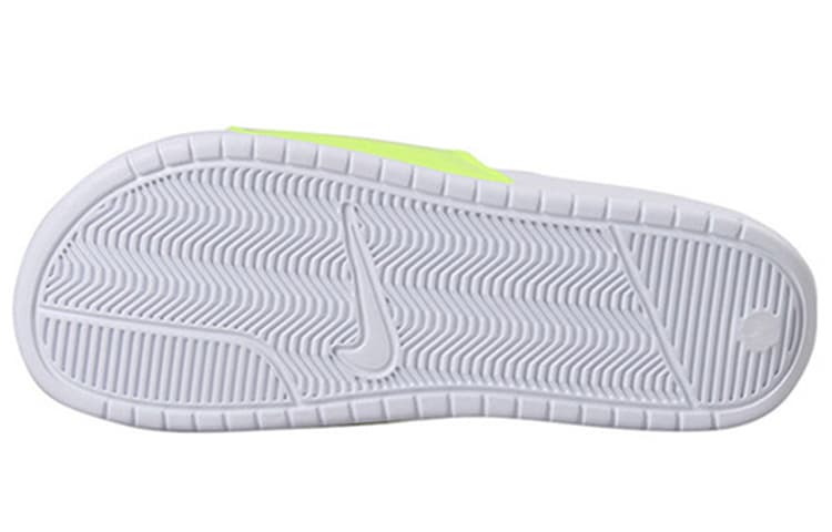 Сандалии Nike Benassi JDI Print Fluorescent Yellow - изображение 5