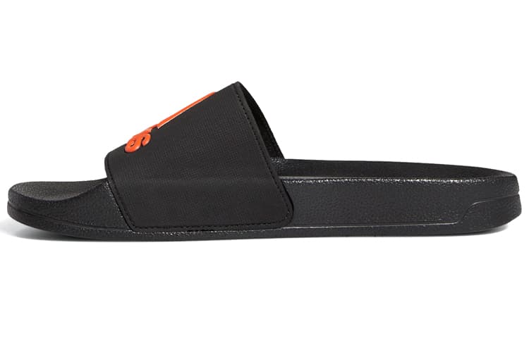 Сандалии adidas Adilette - изображение 1
