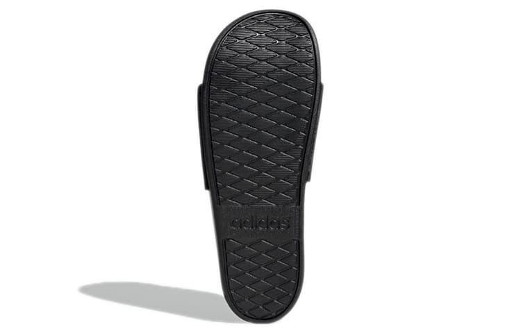 Сандалии adidas Adilette Comfort Slides - изображение 6