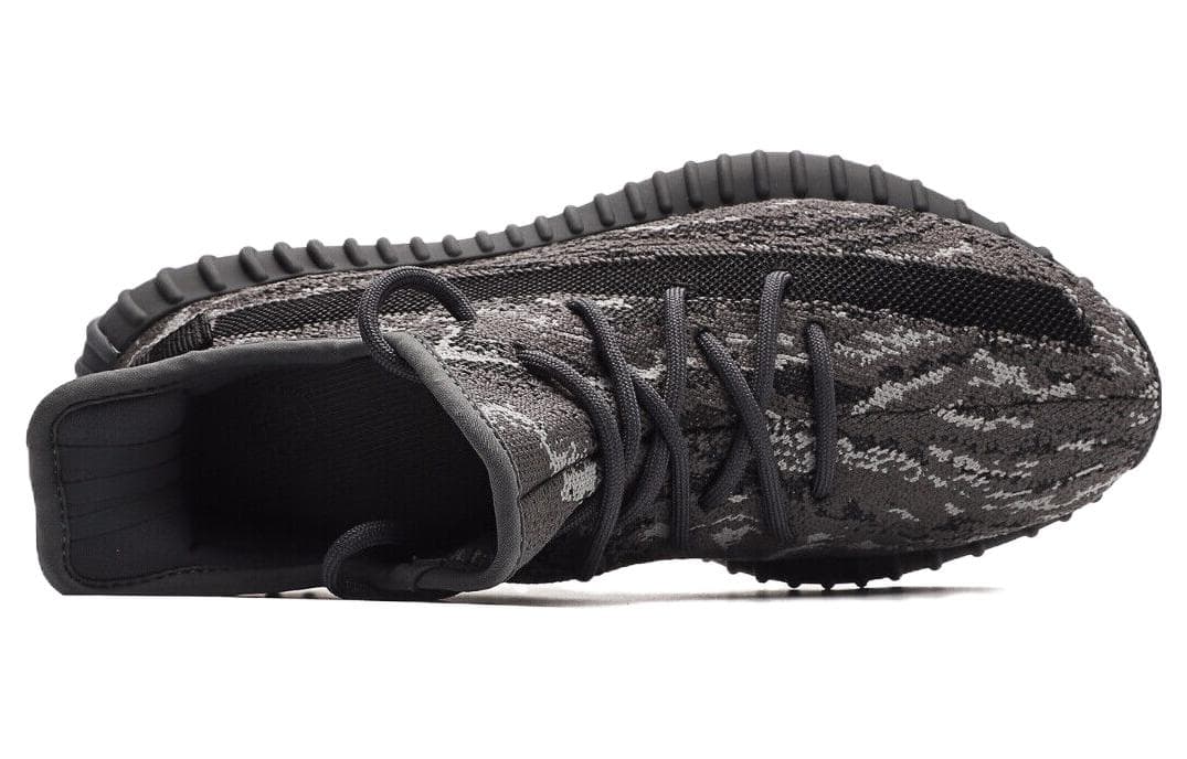 Кроссовки adidas Yeezy Boost 350 V2 "Dark Salt" - изображение 4