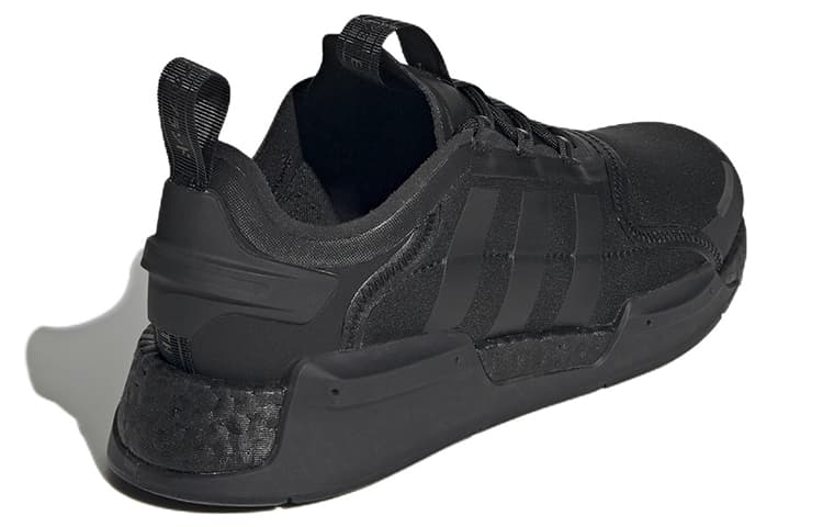 Кроссовки adidas NMD_R1 V3 Black - изображение 4