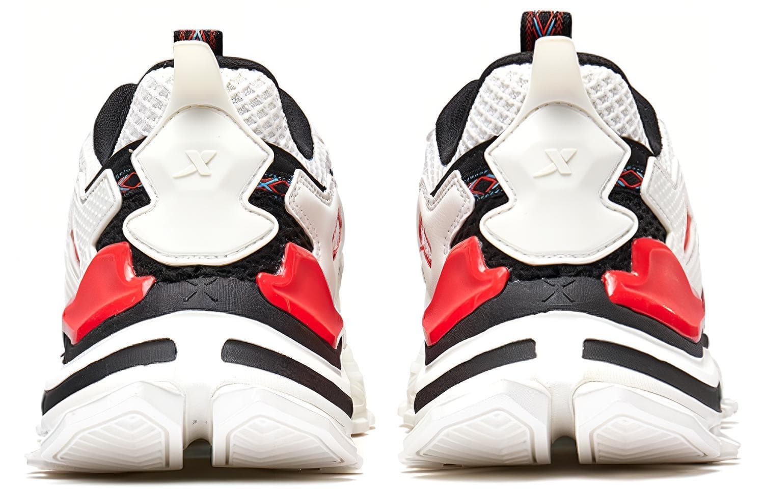 Кроссовки Xtep Colorblock Mesh Low Sneakers White Red - изображение 4