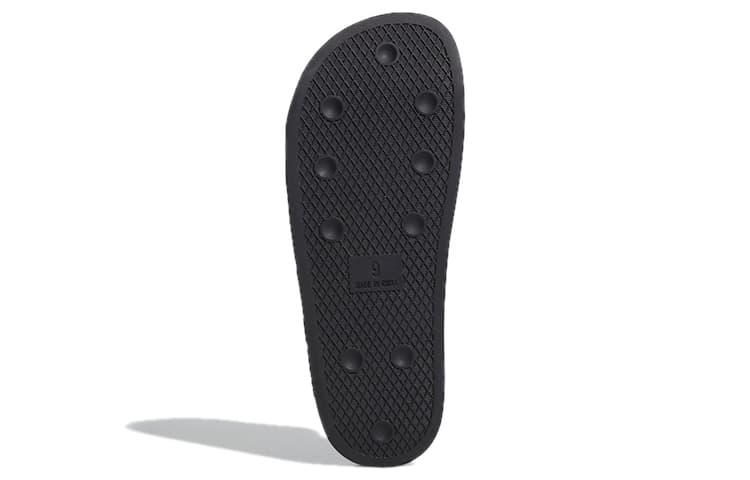 Сандалии adidas Shmoofoil Slides - изображение 6