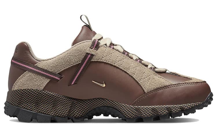 Кроссовки Jacquemus x Nike Air Humara Malt Brown — фото 2