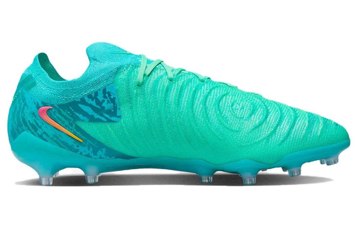 Кроссовки для футбола Nike Phantom GX 2 - изображение 2