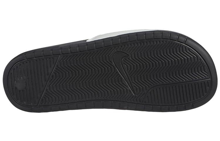 Сандалии Nike Benassi JDI - изображение 4