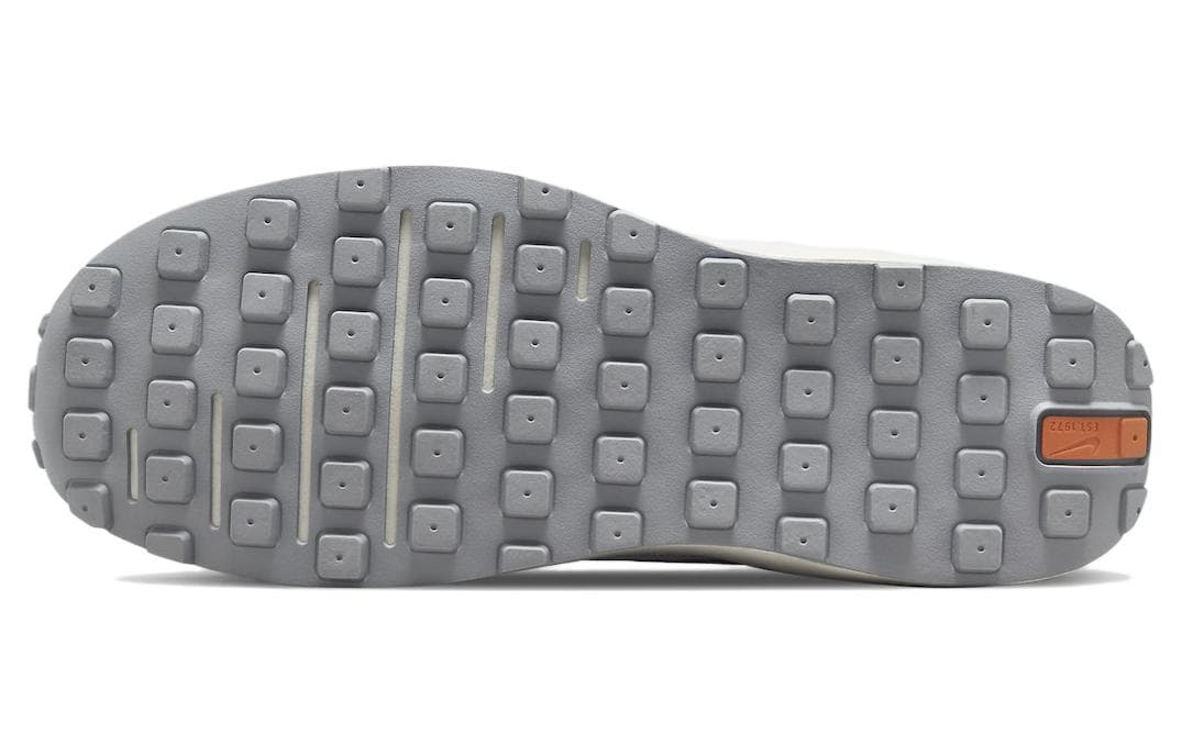 Кроссовки Nike Waffle One Grey - изображение 6