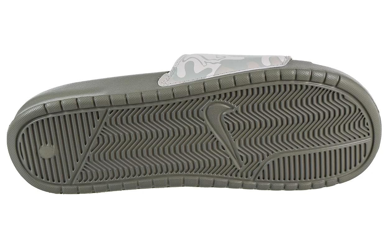 Сандалии Nike Benassi - изображение 6