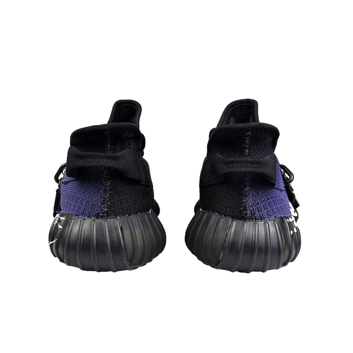 Кроссовки adidas originals Yeezy Boost 350 V2 BNK "Onyx" - изображение 4