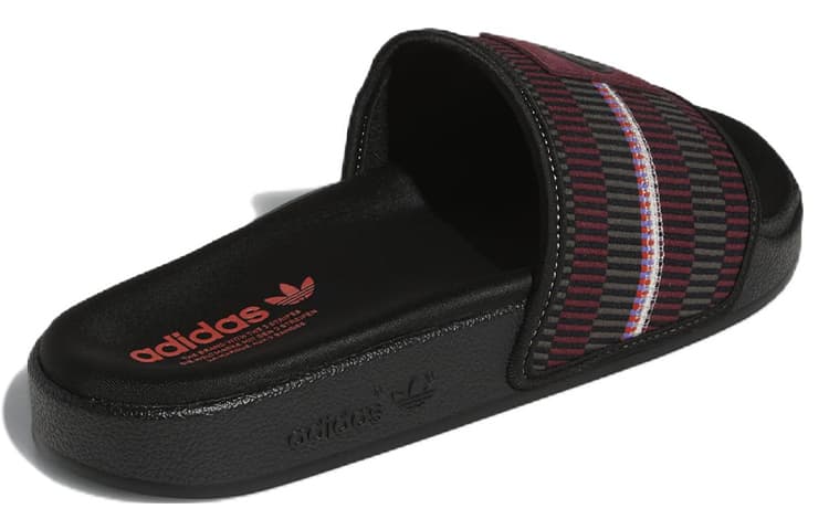 Сандалии adidas Adilette Patchwork - изображение 4