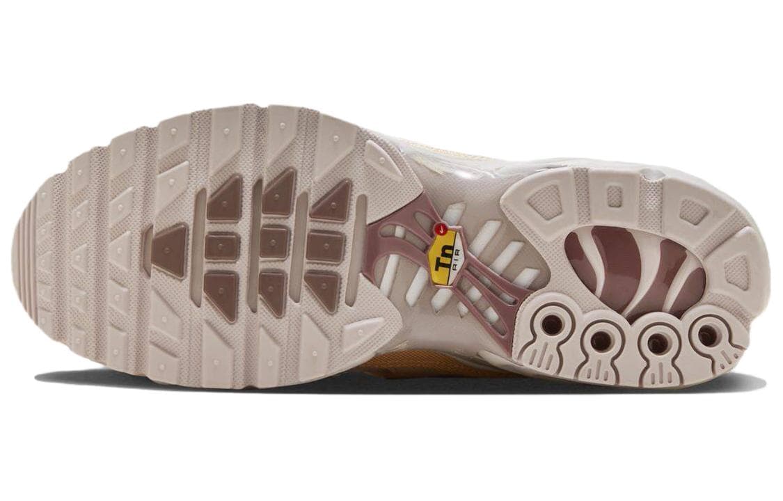 Кроссовки Nike Air Max Plus Light Yellow - изображение 6