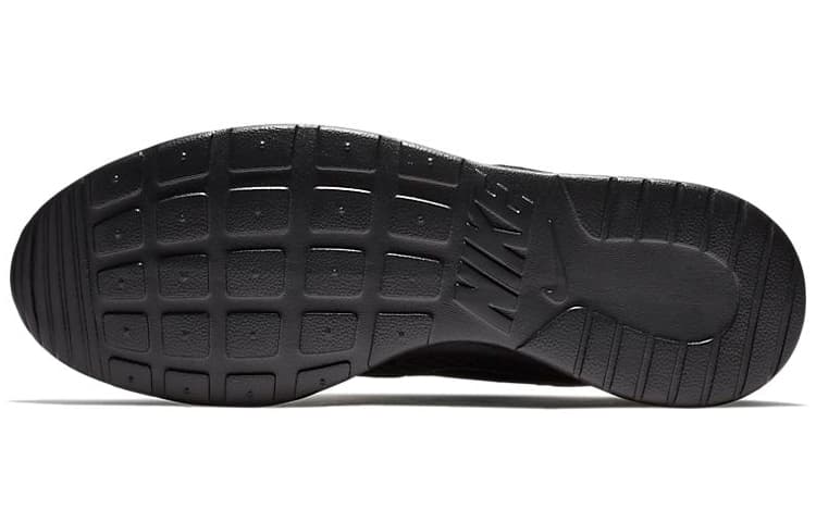 Кроссовки Nike Tanjun - изображение 6