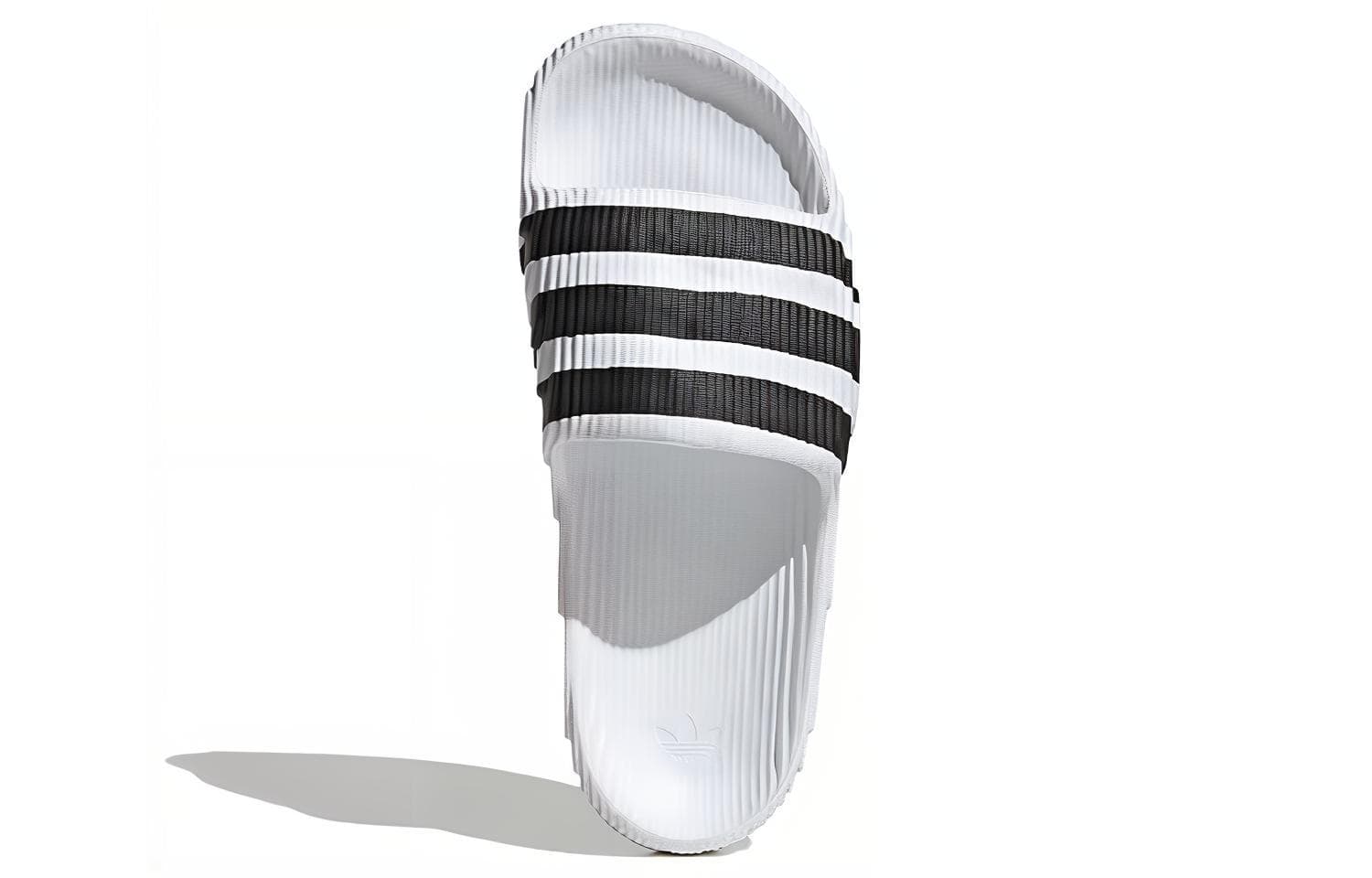 Сандалии adidas Adilette 22 White Black - изображение 5