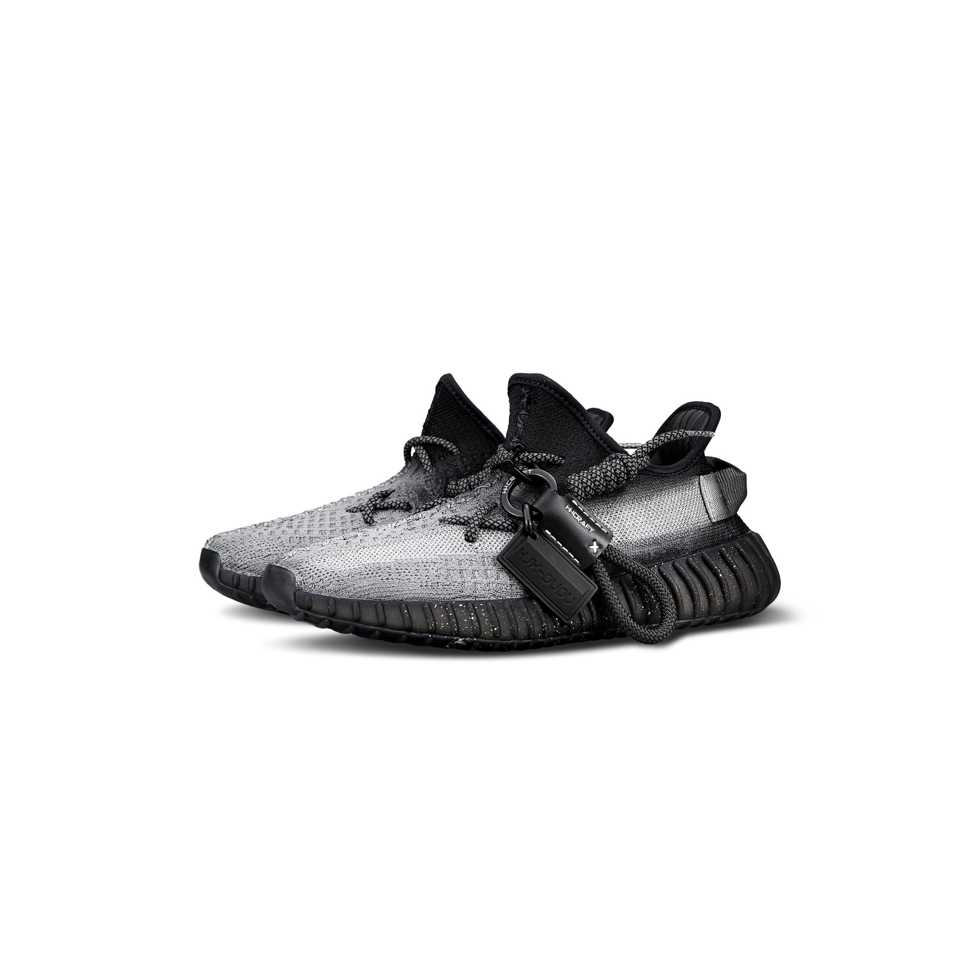 Кроссовки adidas Yeezy Boost 350 V2 - изображение 3