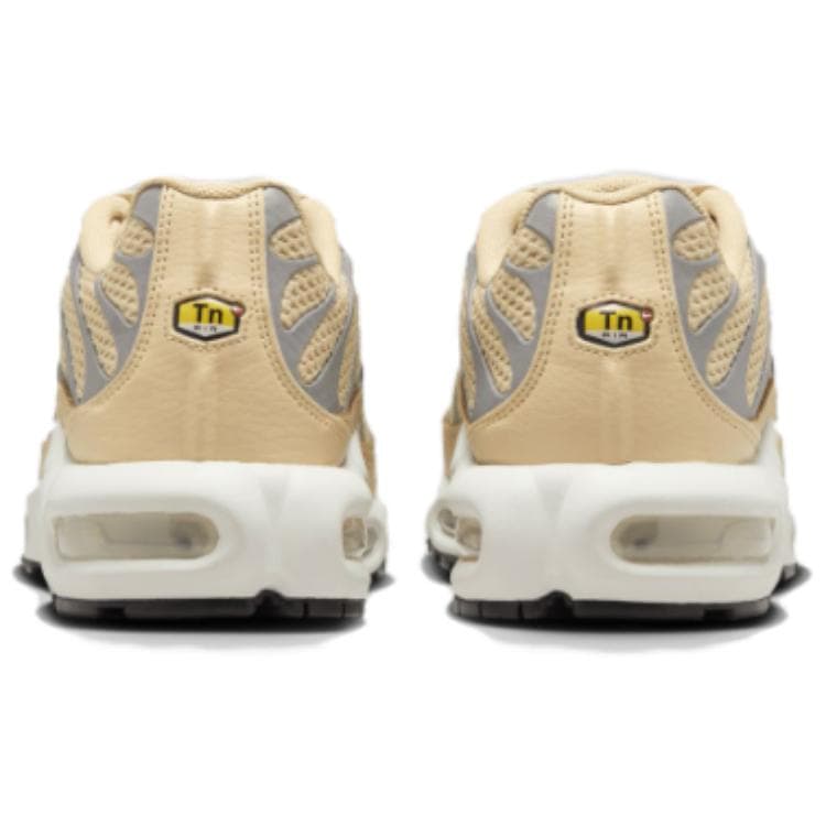 Кроссовки Nike Air Max Plus - изображение 5