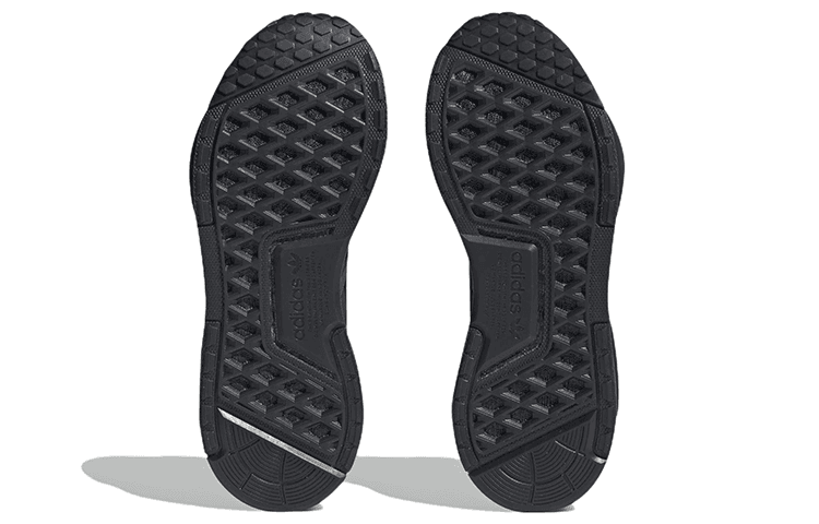 Кроссовки adidas NMD_R1 V3 - изображение 6