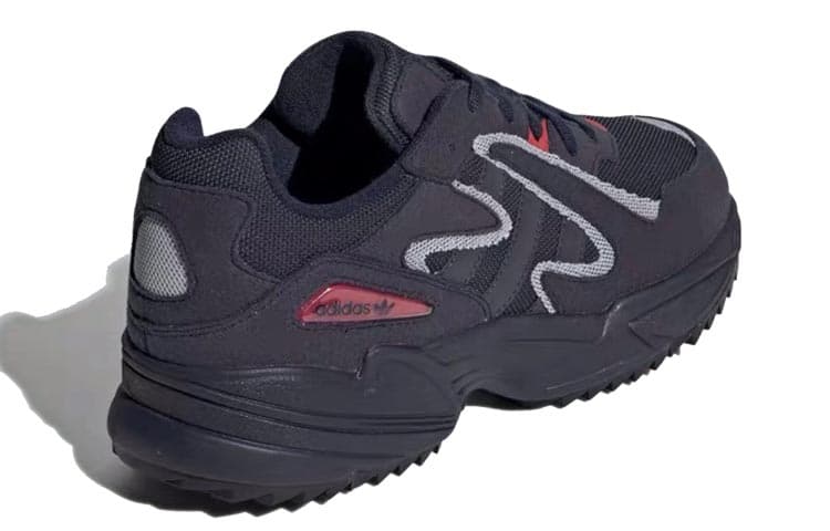 Кроссовки adidas originals Yung-96 CHASM TRAIL PU - изображение 2