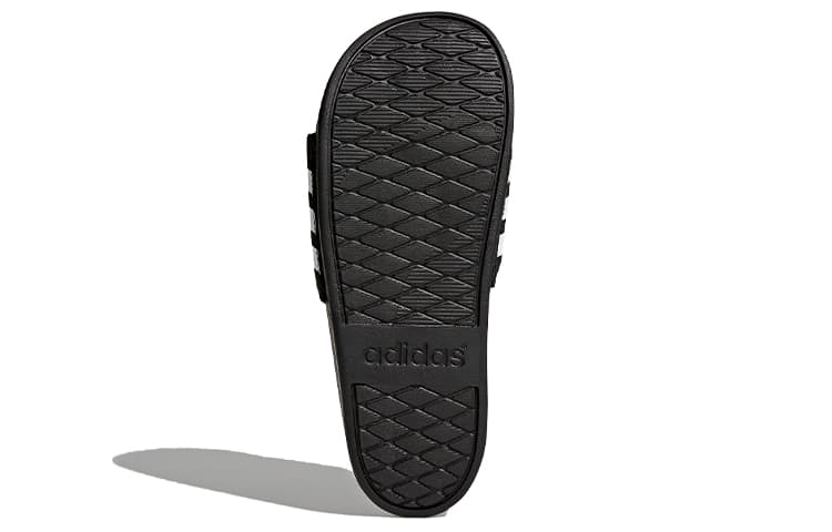 Сандалии adidas Adilette Comfort Slides - изображение 6