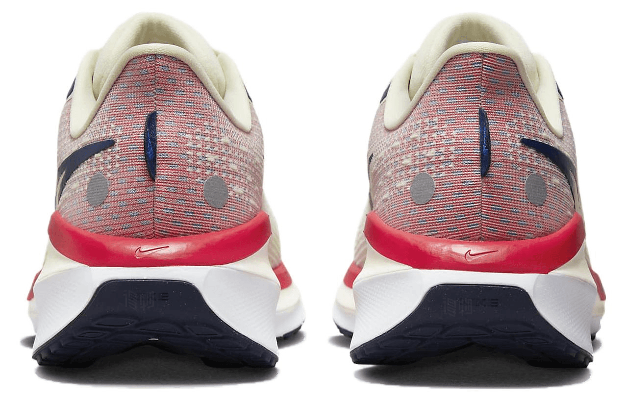 Кроссовки для бега Nike Vomero 17 Beige Red — фото 3