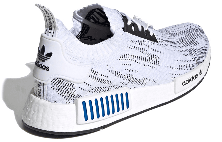 Кроссовки adidas NMD_R1 Star Wars - изображение 4