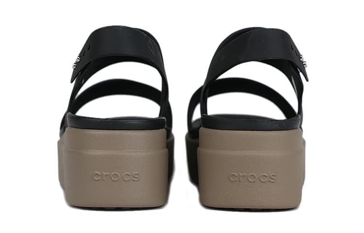 Шлёпанцы Crocs Brooklyn Leather Platform Sandal Black - изображение 3