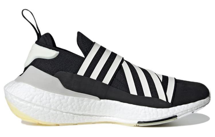 Кроссовки для бега Y-3 Ultraboost 22 Black White - изображение 2