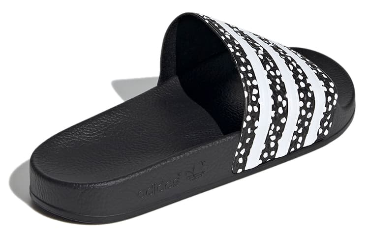 Сандалии adidas Adilette - изображение 4