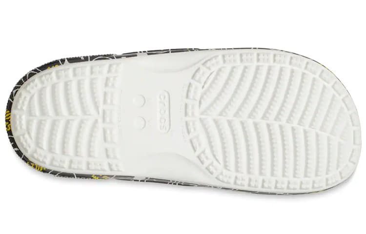 Сандалии Smiley X Crocs Classic - изображение 6