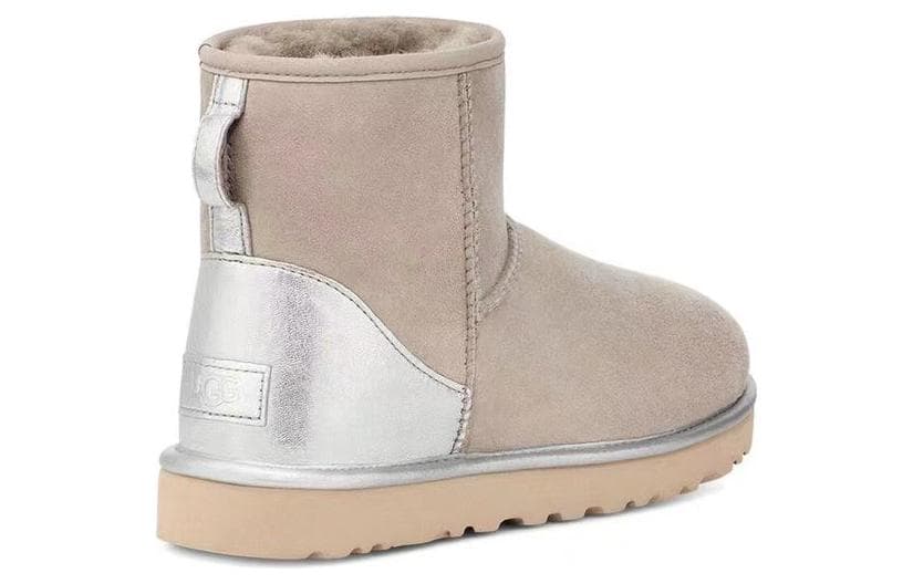 Ботинки зимние UGG CLASSIC MINI - изображение 3