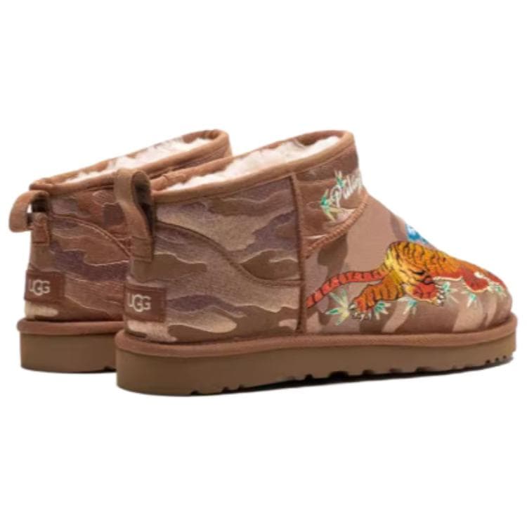 Ботинки зимние PALACE x UGG Classic Ultra Mini Brown - изображение 3