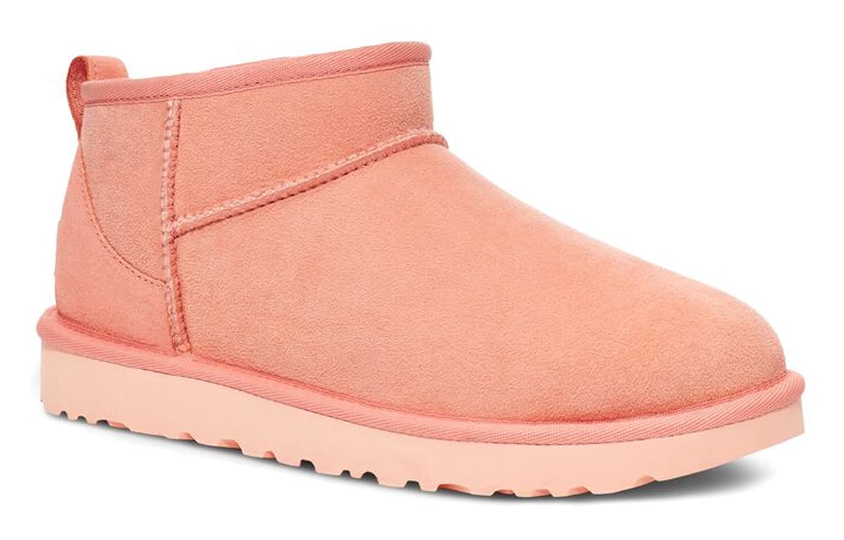 Ботинки зимние UGG Classic Ultra Mini - изображение 3
