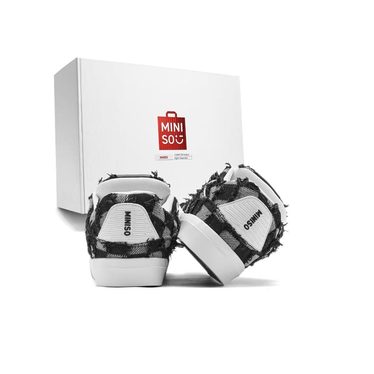 Кроссовки MINISO - изображение 2