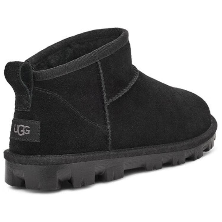 Ботинки зимние UGG Classic Short Black - изображение 3