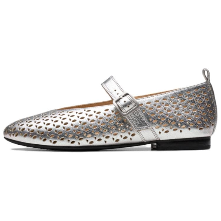 CLARKS Коровья кожа Коровья кожа Грубый каблук Мэри Джейн 1,5 см Женские Серебряные - изображение 1