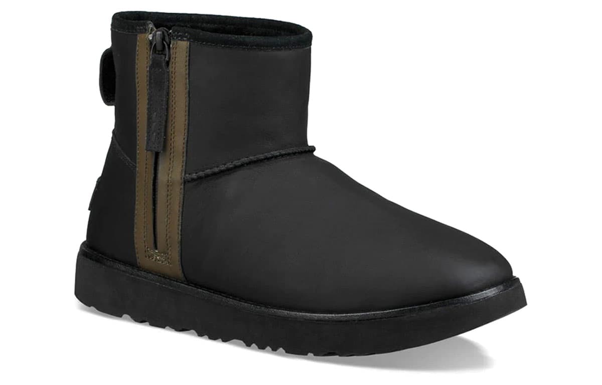 Ботинки зимние UGG Classic Mini Zip Waterproof - изображение 3