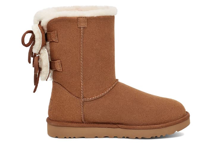 Ботинки зимние UGG Classic Double Bow Short - изображение 2
