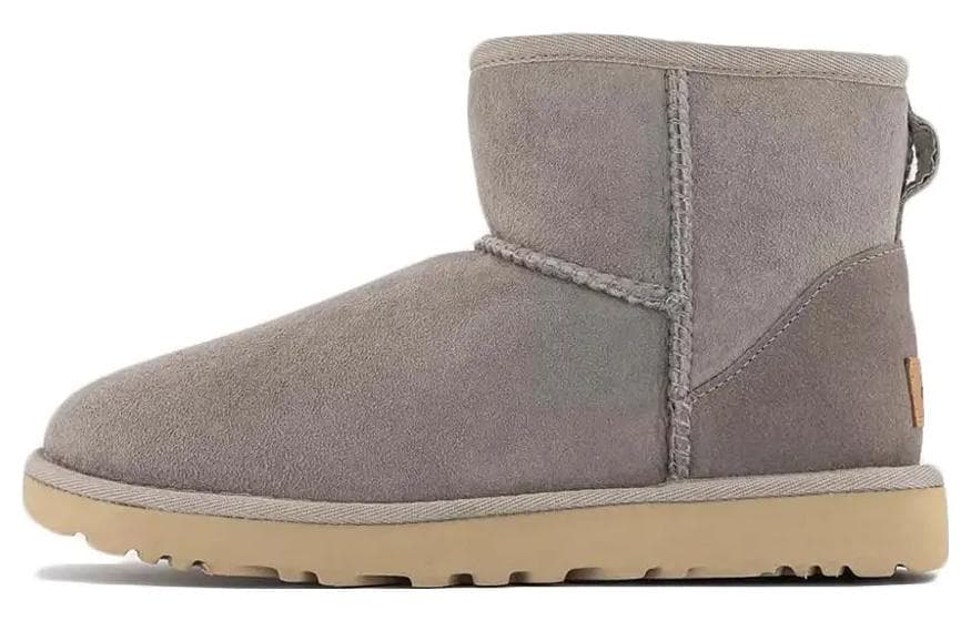 Ботинки зимние UGG - изображение 1