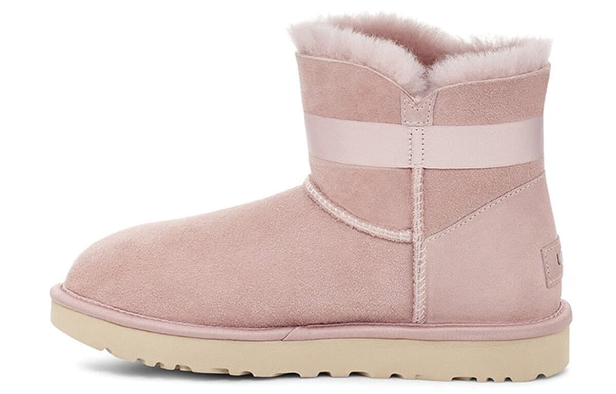 Ботинки зимние UGG Karlie Brooch - изображение 1