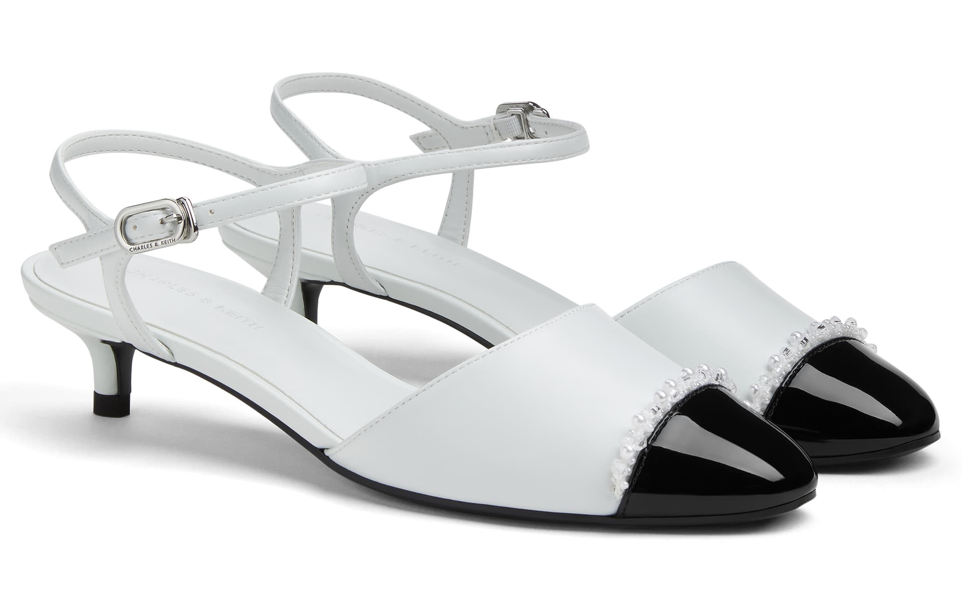 Туфли CHARLES&KEITH Туфли женские на узком каблуке 3,7 см с цветовым блоком и бусинами - изображение 4