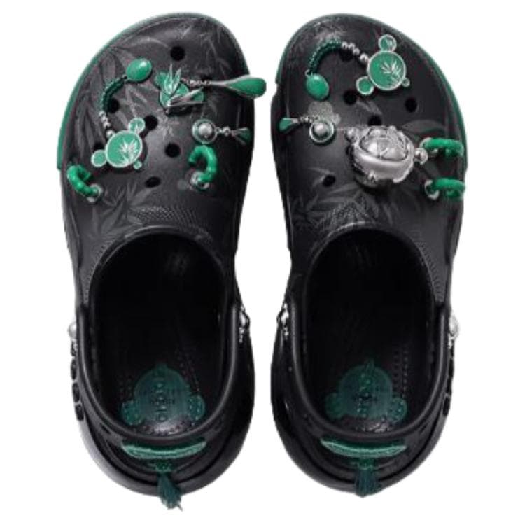 Сабо Crocs x Skullpanda BUBBLE CRUSH CLOG Чернила Ночной Бамбук Лес Сабо резиновые Унисекс Черный - изображение 4