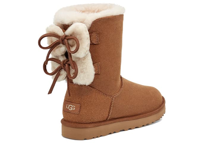Ботинки зимние UGG Classic Double Bow Short - изображение 4