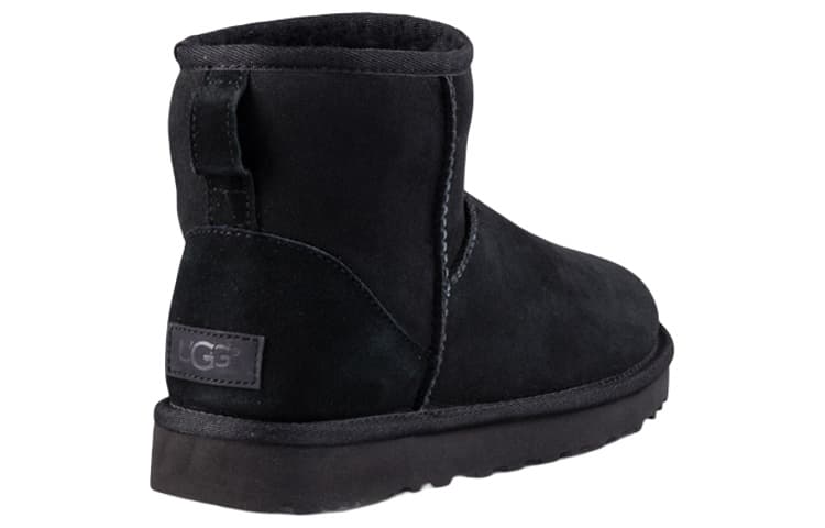 Ботинки зимние UGG Classic Mini Black - изображение 3