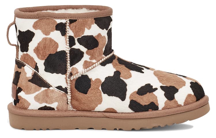 Ботинки зимние UGG Classic Mini Cow Print - изображение 2