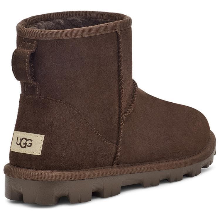 Ботинки зимние UGG Classic Short Chocolate - изображение 4