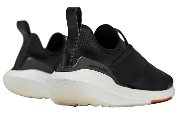 Кроссовки Y-3 Ultraboost 22 Black White - изображение 4