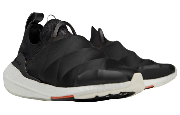 Кроссовки Y-3 Ultraboost 22 Black White - изображение 2
