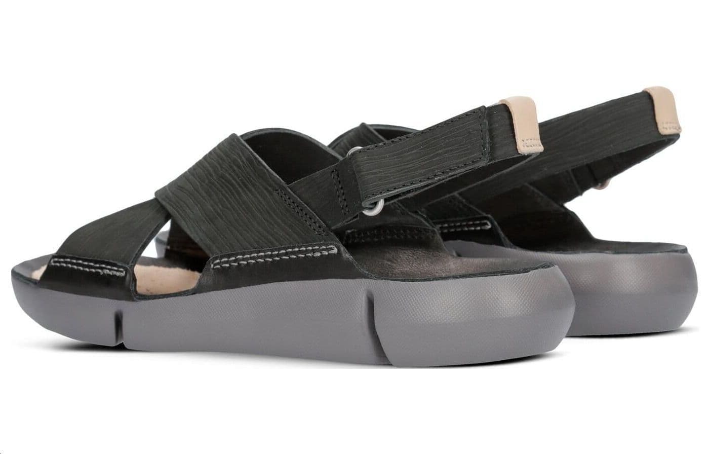 Сандалии с ремешком Clarks - изображение 3