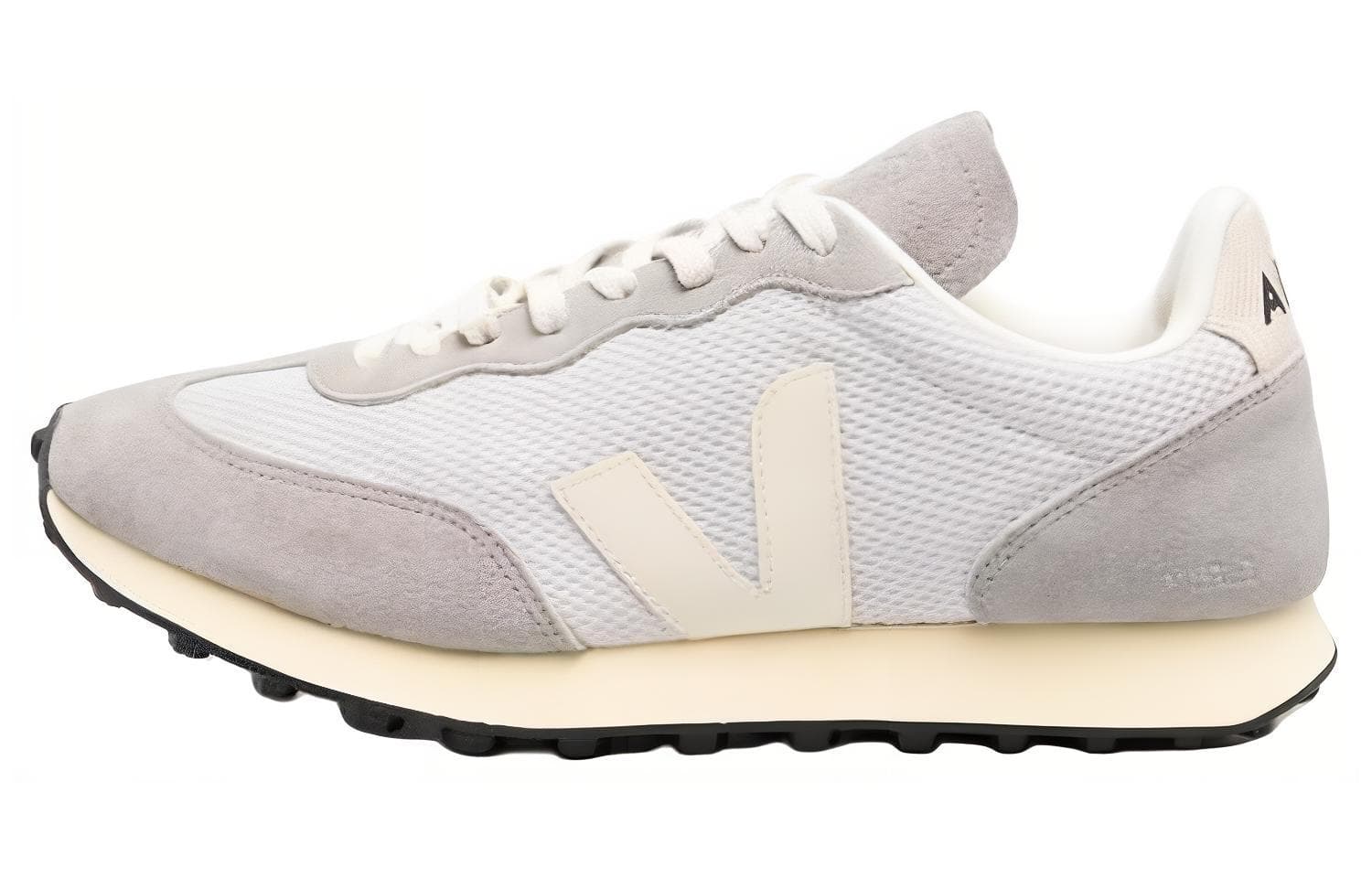Кроссовки VEJA - изображение 1
