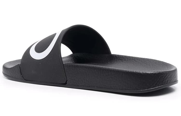 Сандалии Ferragamo Gancini Print Open Toe Sandals Black - изображение 4
