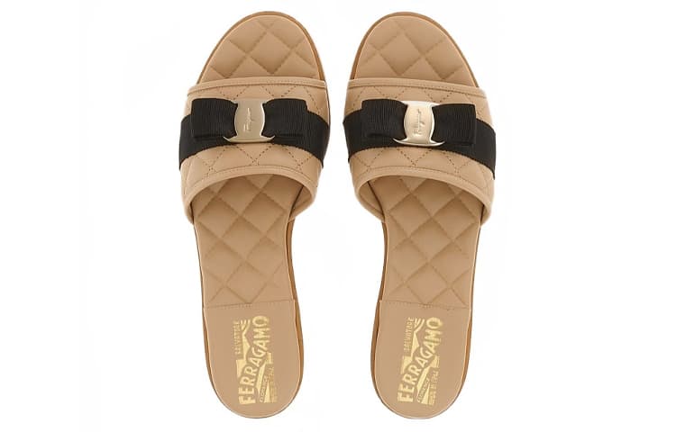 Сандалии FERRAGAMO Vara - изображение 4